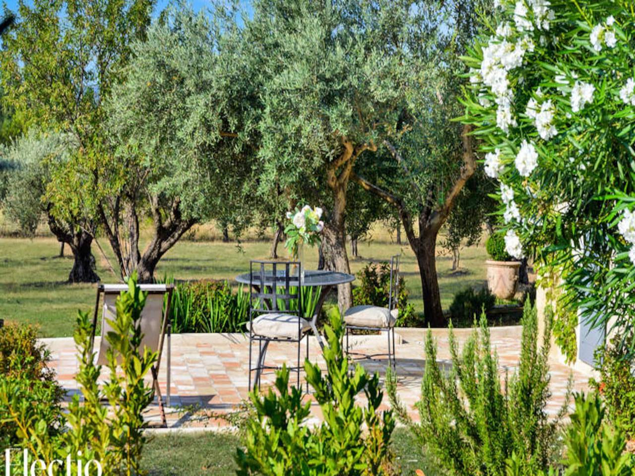 Entire apartment, Apartments for 2 People in Lourmarin, Parc naturel régional du Luberon