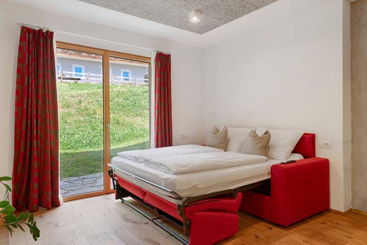 Appartamento intero, Appartamento 'Laimbruchhof Annelies' con vista montagna, giardino privato e Wi-Fi in Val di Vizze, Alpi della Zillertal