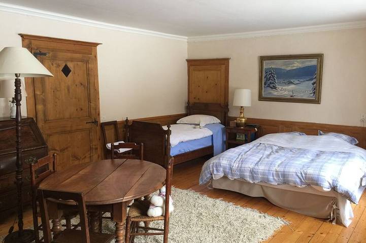 Gîte pour 10 personnes dans Les Hôpitaux-Vieux - 4