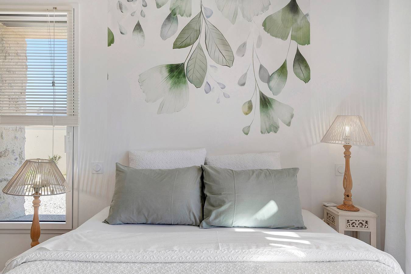Habitación de huéspedes À L'orée Des Bois «Chambre Maritxu» con terraza privada, jardín y Wi-Fi in La Gaubretière, Valle del Loira