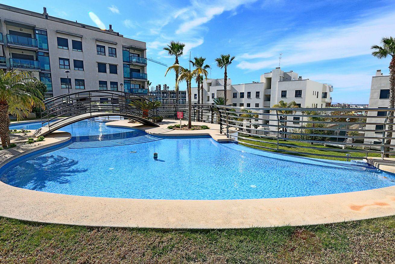 Hel lägenhet, Lägenhet för 2 Personer med pool in Santa Pola, Costa Blanca