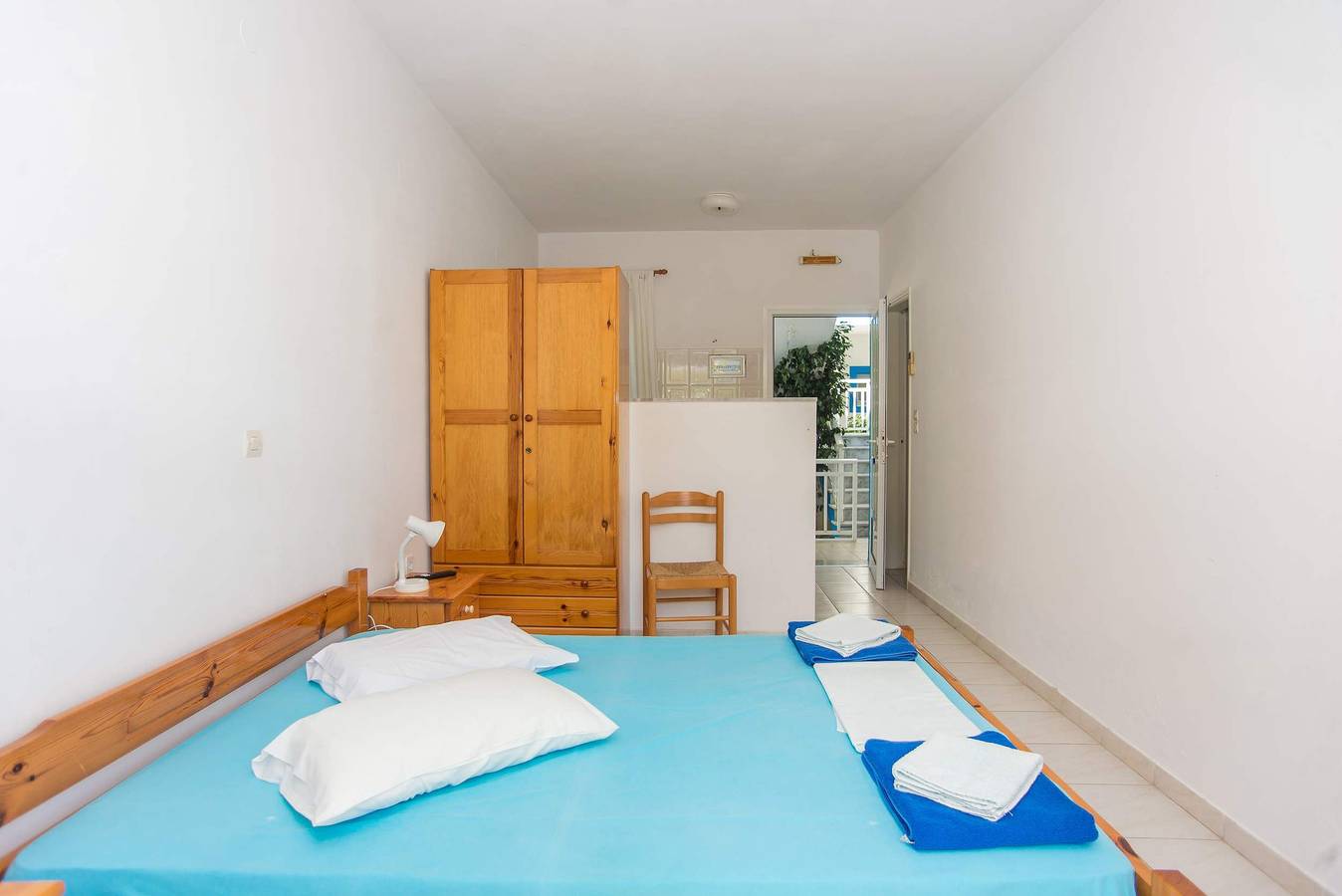 Entire holiday apartment, Bluewhite Studio - Cozy Garden Nest in Kefalonia