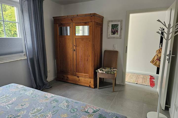 Ferienwohnung für 2 Personen, mit Terrasse und Garten in Sande - 3