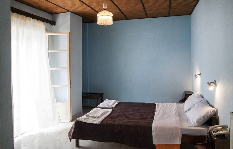 Chambre d’hôte pour 2 personnes, avec vue sur l’océan et jardin en Grèce - 3