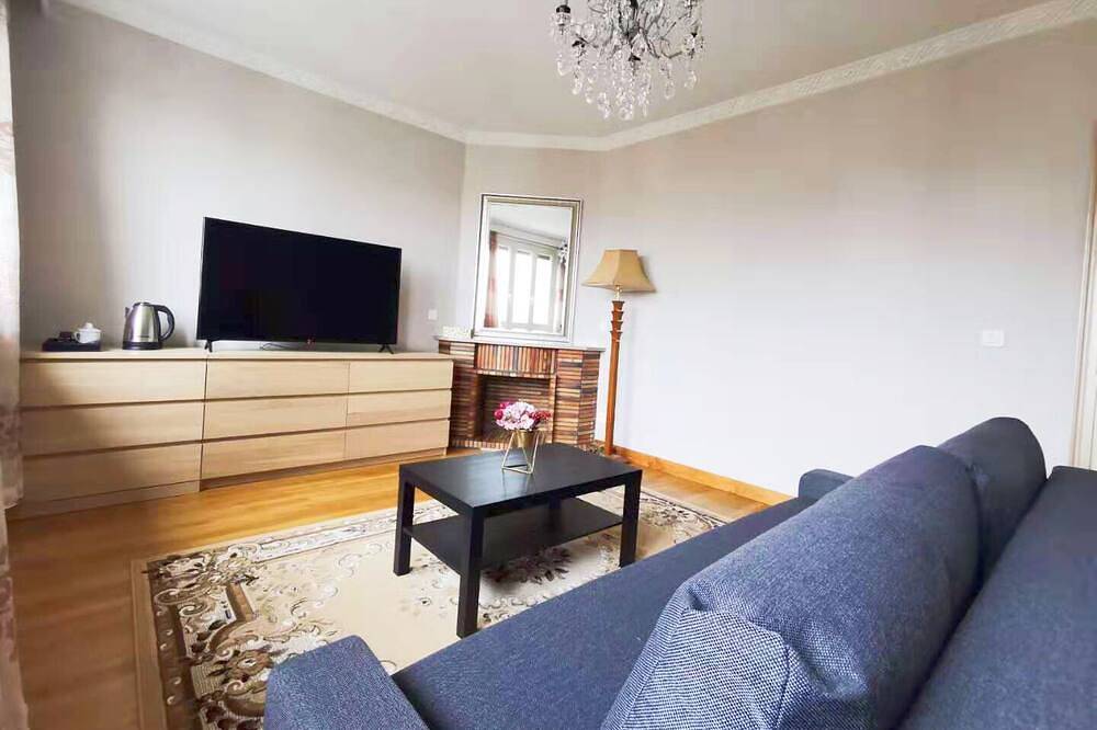 Suite Deluxe Confort in Maisons-Alfort, Val-de-Marne