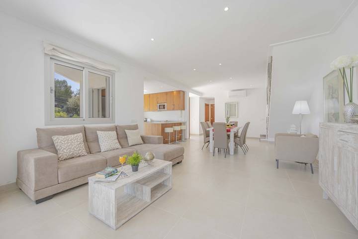 Villa für 8 Personen, mit Balkon und Terrasse sowie Garten in Playa de Muro - 2