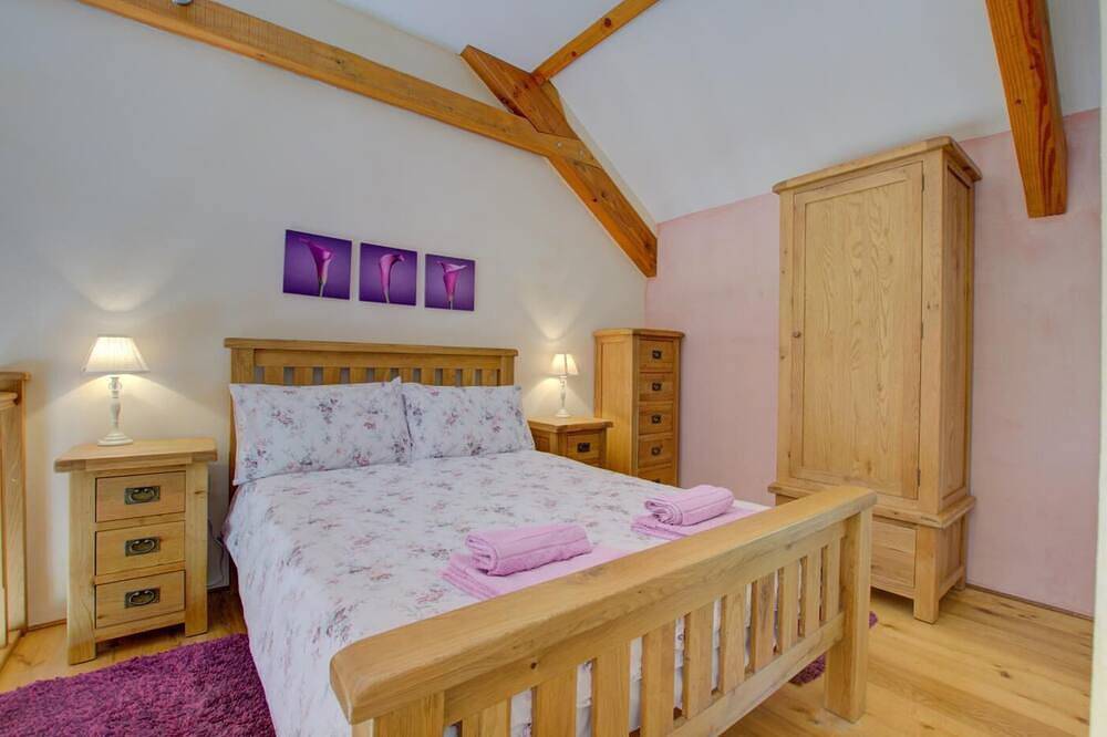 1 Bed in Tiverton (oc-gear) in Tiverton, Devon
