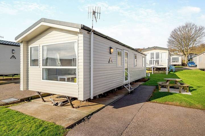 Static caravan for 8 people in Jurassic Coast