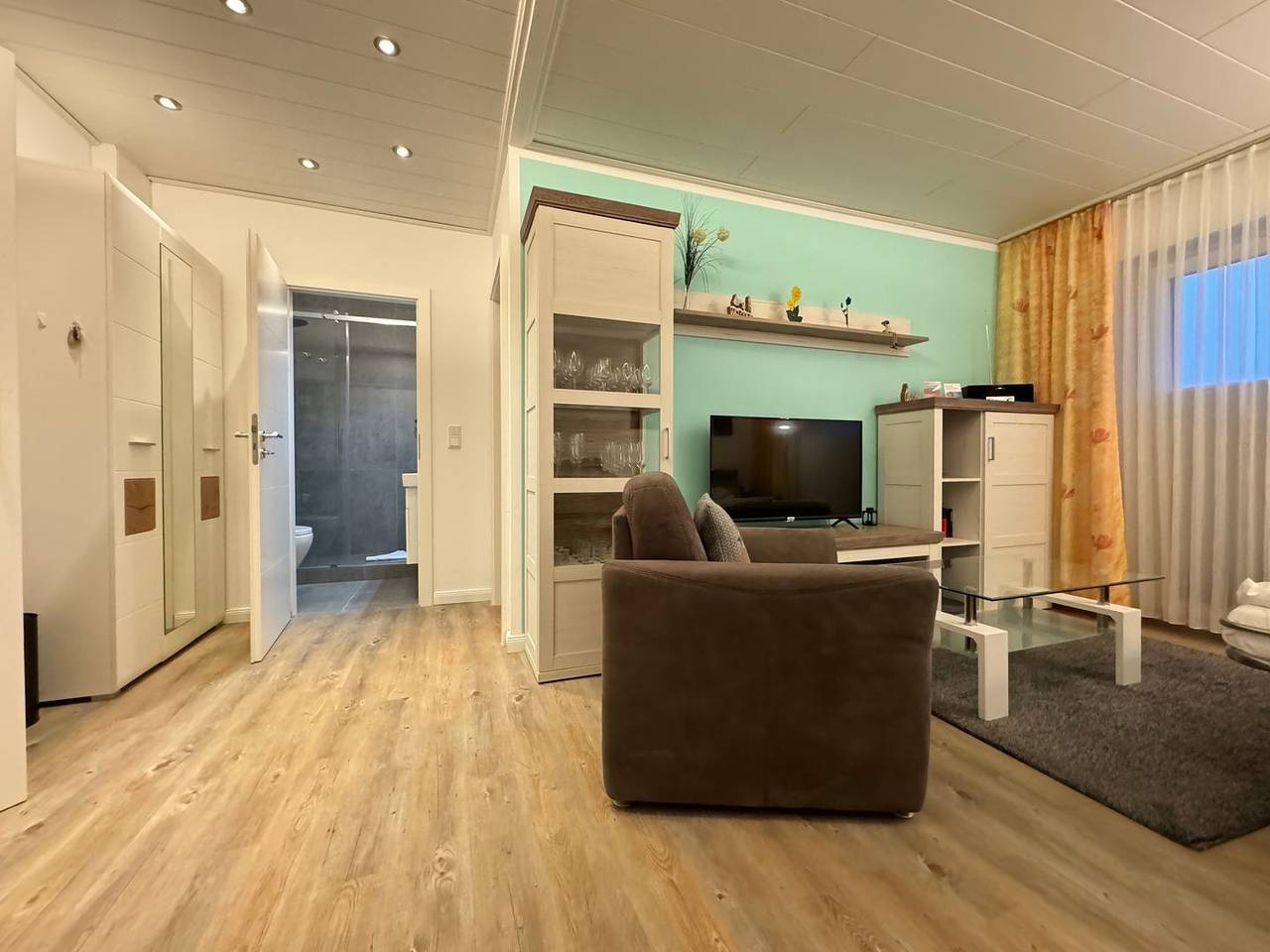 Ganze Wohnung, Strandnah Haus Nordland " App. 76" Entspannung pur, mit beheiztem Pool & Sauna! in Westerland, Sylt (Gemeinde)