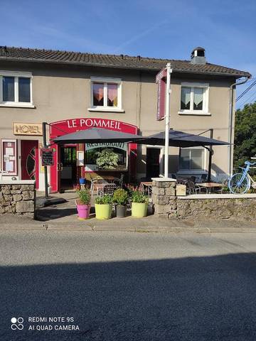 Hôtel pour 2 personnes, avec terrasse et vue à Guéret