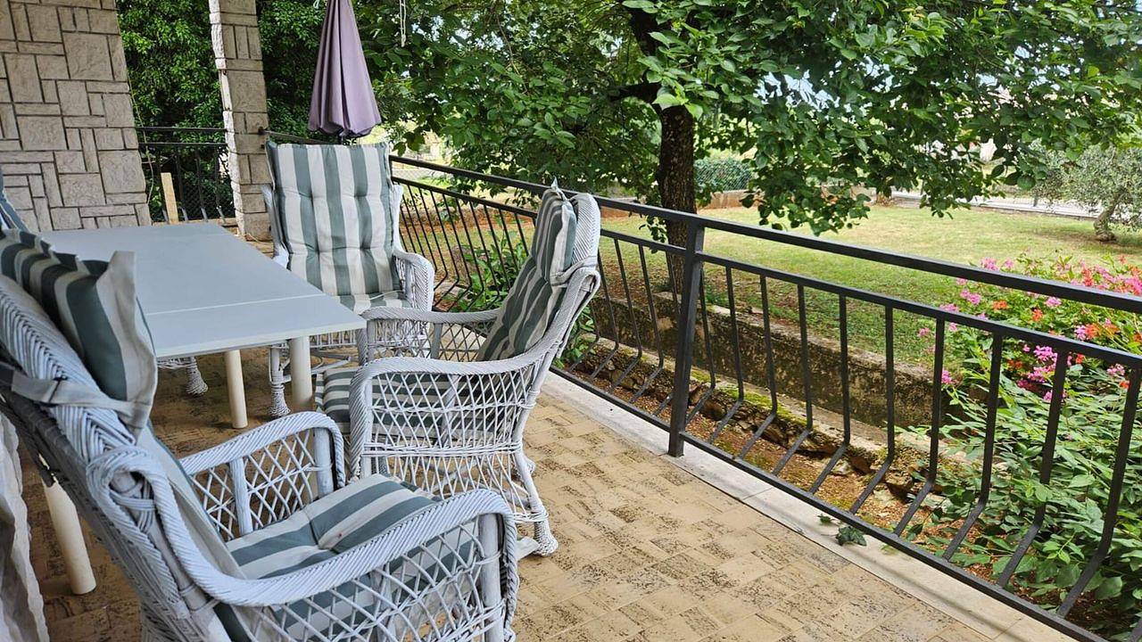 Ganze Ferienwohnung, Ferienwohnung für 5 Personen (70 m²) in Kaštelir in Kastelir, Općina Kaštelir - Labinci