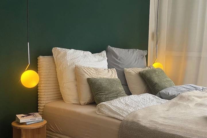 Ganze Wohnung, Herrliche gemütliche Wohnung in Hochheim mit eigenem Balkon & Parkplatz in Hochheim am Main, Hochheim