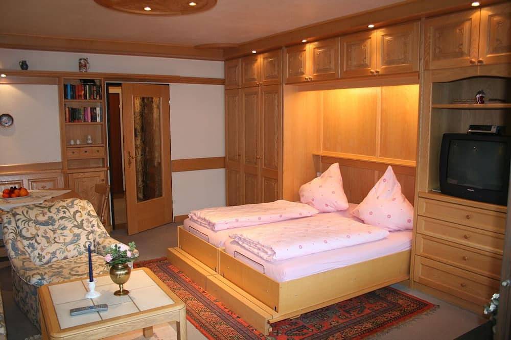 Ganze Wohnung, Appartement 44 qm für 1-2 Personen mit Balkon und Blick auf die Berge in Bad Reichenhall, Berchtesgadener Alpen