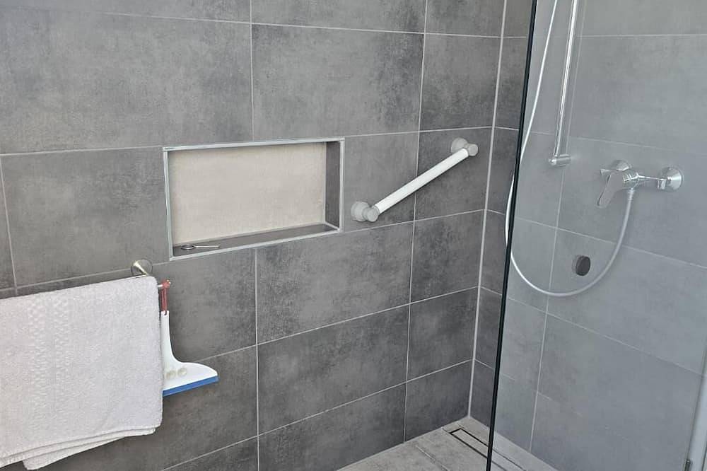 Ganze Wohnung, Ferienwohnung Erika in Hartheim am Rhein in Hartheim, Südschwarzwald