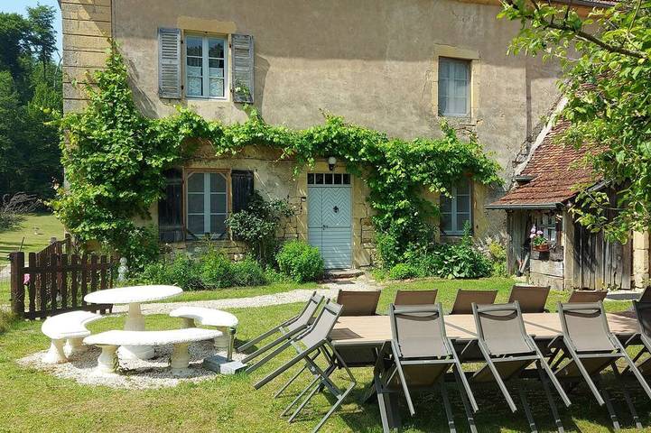 Maison de vacances pour 10 personnes, avec piscine et jardin, animaux acceptés dans Haute-Saône