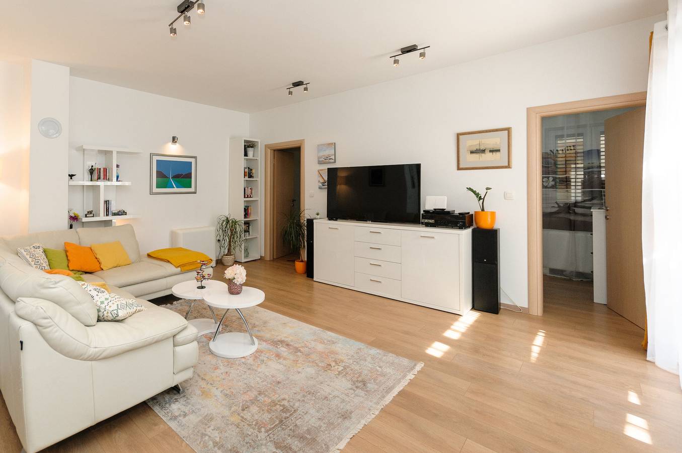 Villa Jolanda in Plano (Dalmacija), Splitsko-dalmatinska županija