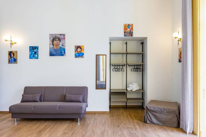 Maison d’hôte pour 5 personnes, avec balcon à Naples - 4