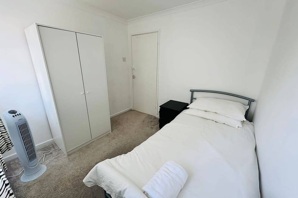 House in Llanrumney - 10mins from Cardiff City Centre in Cardiff, Cardiff region
