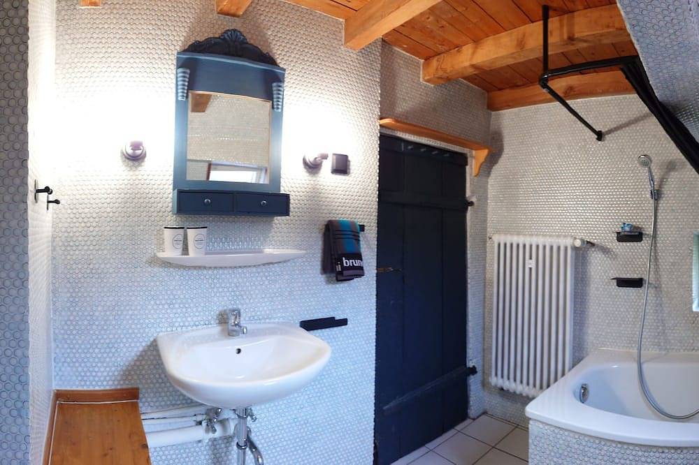 Historisches Bauerhaus im Ortszentrum. Familiengerecht. Haustierfreundlich! in Rhodt unter Rietburg, Südliche Weinstraße