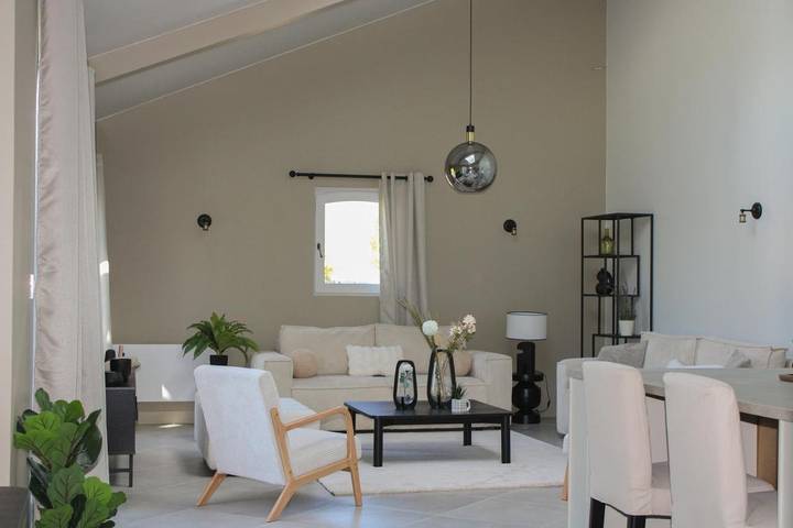 Location de vacances pour 8 personnes, avec jardin à Martin-Église - 2
