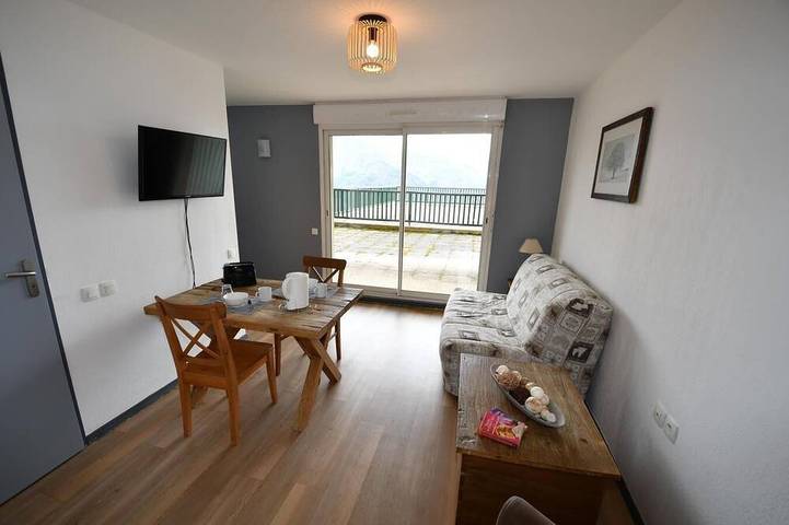 Gîte pour 2 personnes, avec sauna ainsi que piscine et balcon, animaux acceptés à Loudervielle - 4