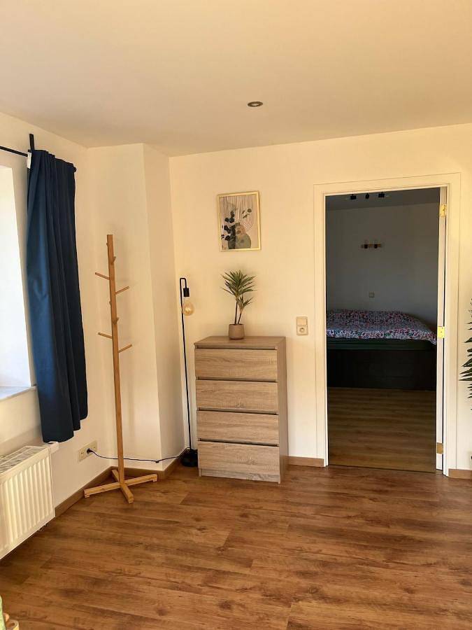 Gîte pour 4 personnes, avec vue et jardin à Léglise - 2