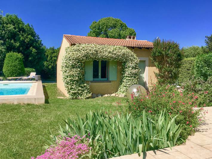 Gîte pour 2 personnes, avec piscine