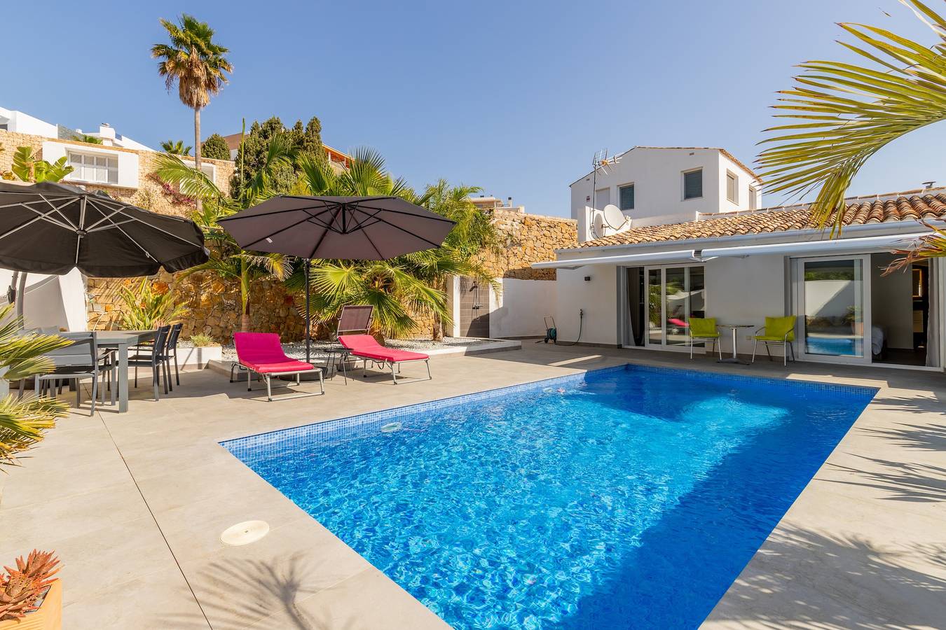 Villa "Bennu - Lujo Y Confort" vicino alla spiaggia con piscina privata e Wi-Fi in Centro storico di Calpe, Calpe