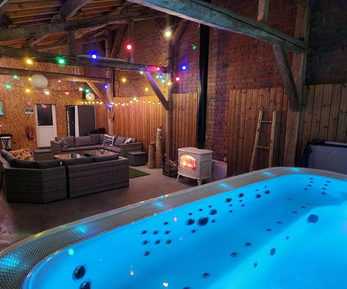 Location de vacances pour 15 personnes, avec piscine ainsi que jardin et jacuzzi, animaux acceptés à Loisy-sur-Marne - 2