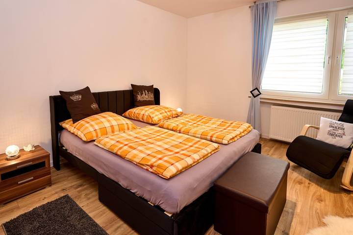 Ganze Ferienwohnung, 2-Bett-Ferienwohnung, Dusche/Wc, 1 Schlafzimmer in Daun, Vulkaneifel