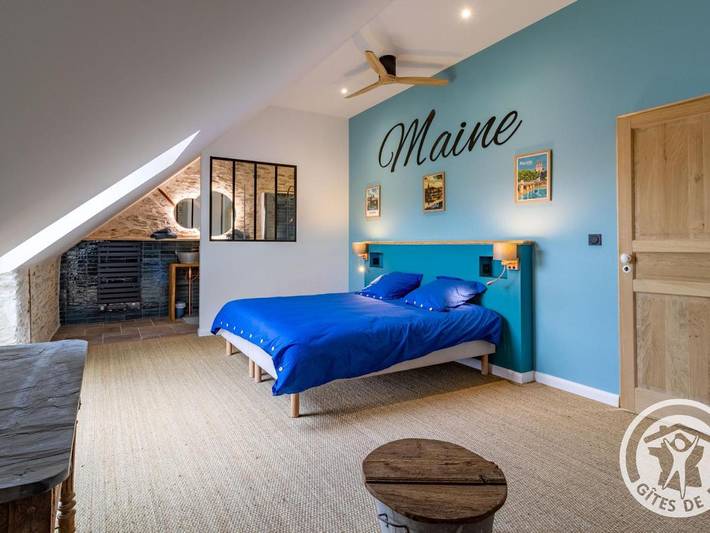 Location de vacances pour 4 personnes, avec Jacuzzi et Terrasse à Feneu - 3