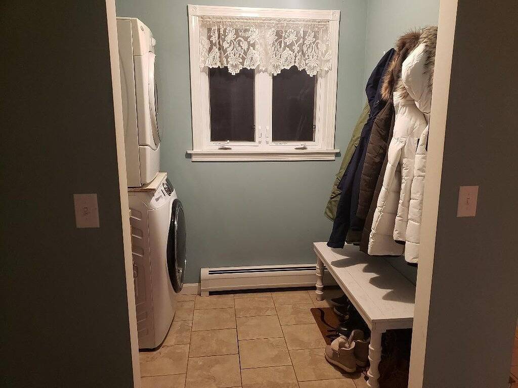 Jay River Front Three Bedroom. 2 miles to Jay Peak in Jay Peak