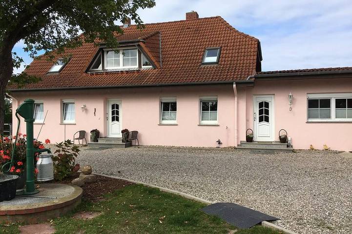 Ferienwohnung für 4 Personen, mit Garten - 1