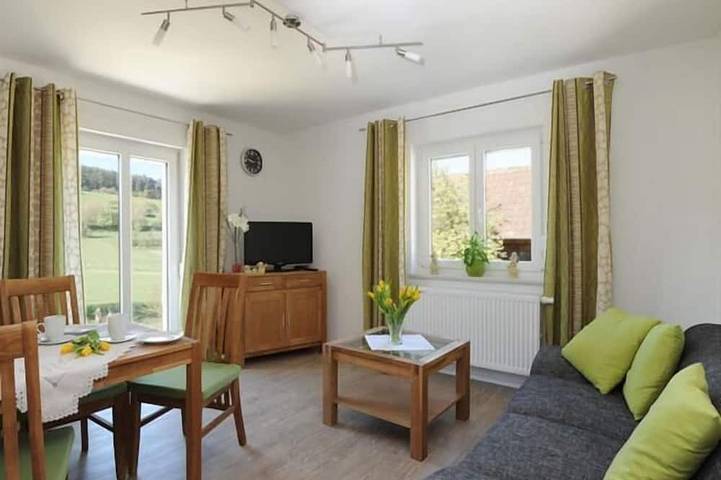 Ferienwohnung für 4 Personen, mit Balkon und Garten in Bad Staffelstein