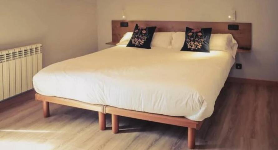Casa rural para 2 personas, con Terraza y Jardín además de Piscina y Vistas en La Estrada - 4
