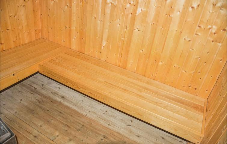 Ferienhaus für 8 Personen, mit Sauna und Whirlpool sowie Terrasse in Nordborg - 4