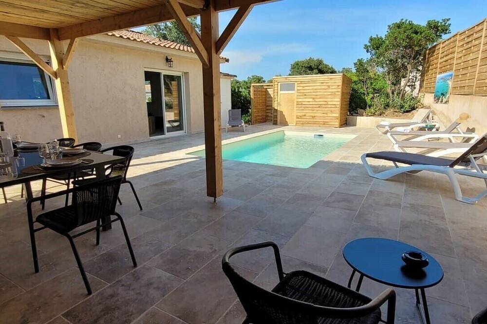 Villa Porto Vecchio, nahe Strand, 8/10 Personen in Sainte-Lucie de Porto-Vecchio, Zonza