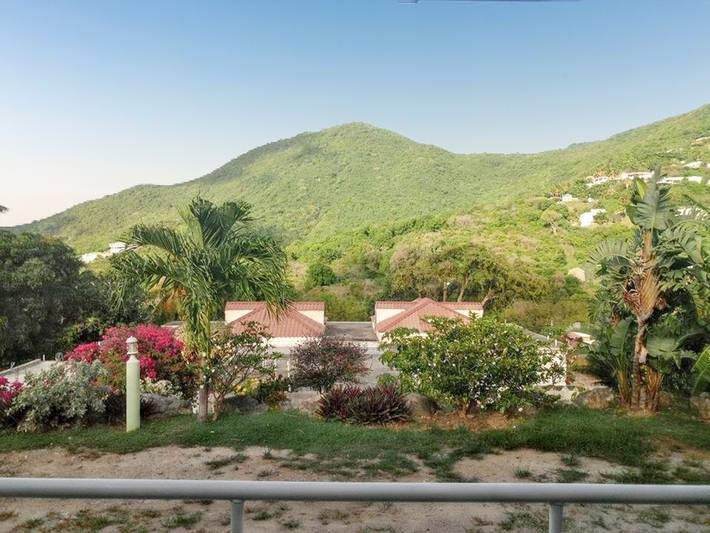 Vacation rental for 6 people, with terrace and garden in Saint Martin