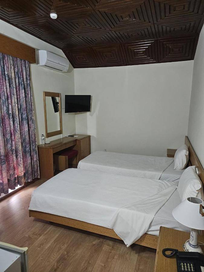 Hôtel pour 2 personnes, avec piscine et vue à Mangualde - 4