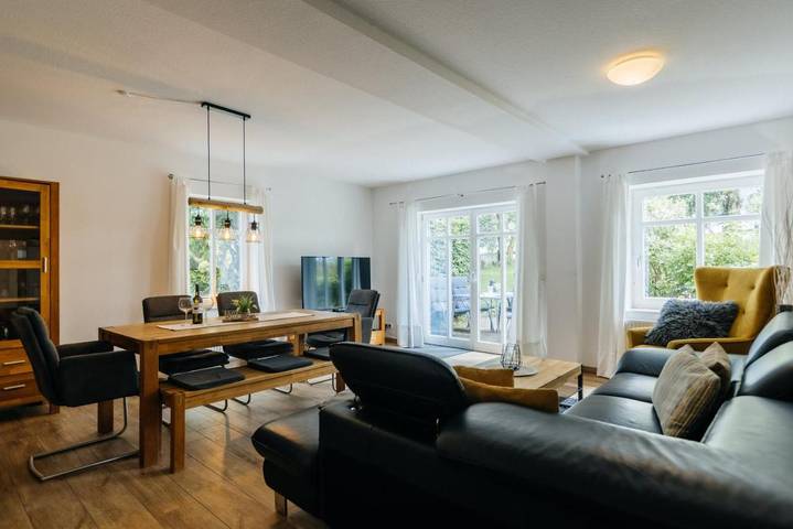 Ferienwohnung für 5 Personen, mit Terrasse und Garten