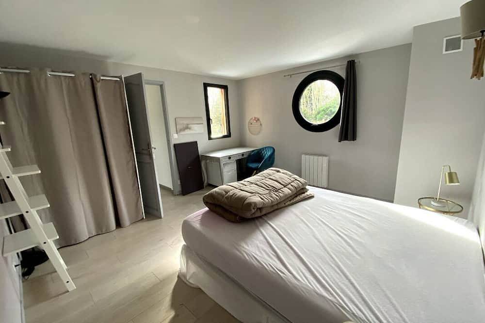 Superbe Villa  Neuve bord de mer plage à pieds. Oasis de détente 🏖️ in Lion-sur-Mer, Région de Caen