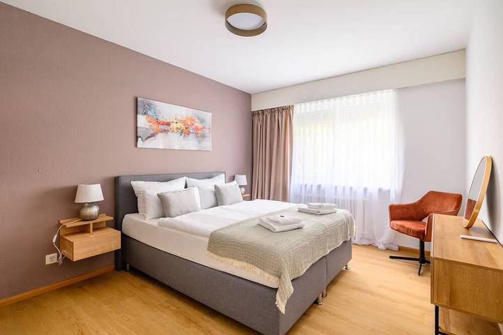Ganze Wohnung, Marllon Suites – St. Alban Apartments – Comfort+ Suite in Basel, Region Basel RDK