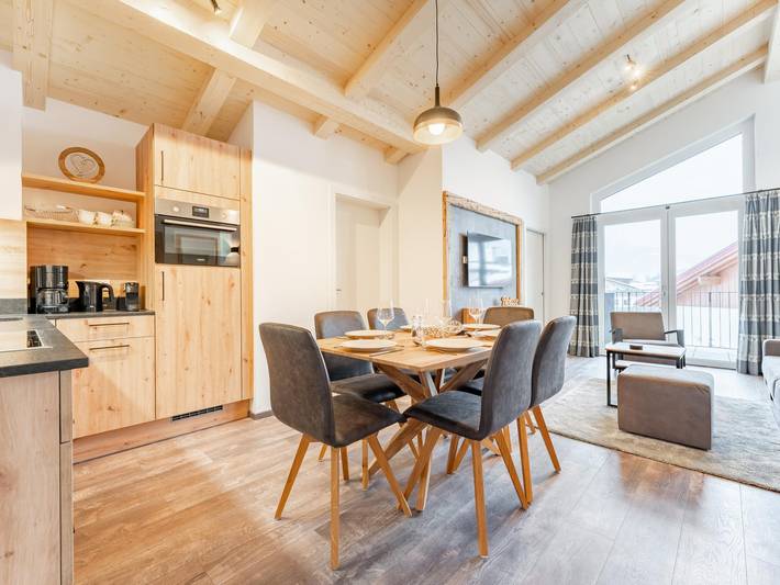 Ganze Wohnung, Ferienwohnung in Kaprun mit herrlichem Ausblick in Hohe Tauern, Kaprun
