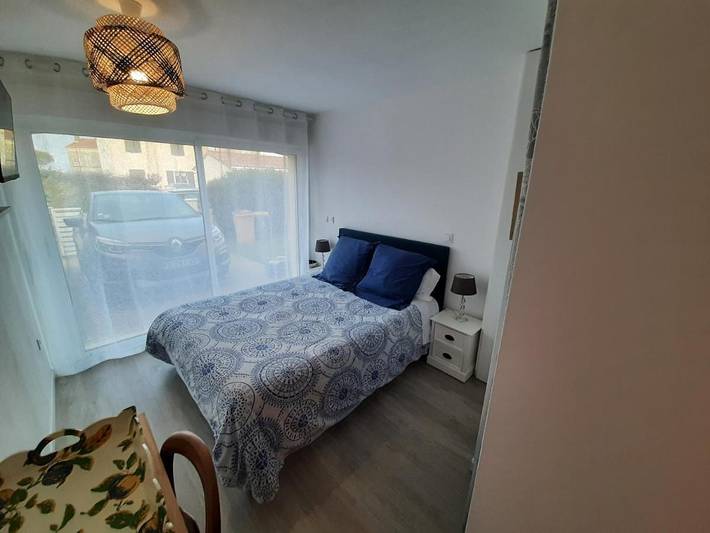 Chambre d’hôte pour 2 personnes, avec jardin à Anglade