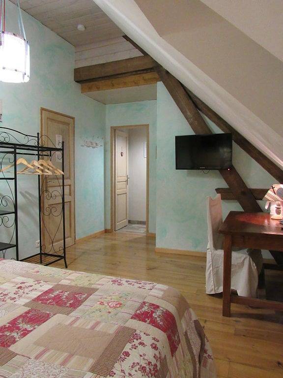 Les Arondelles - Chambre "septembre" in Virey-le-Grand, Région de Chalon-sur-Saône
