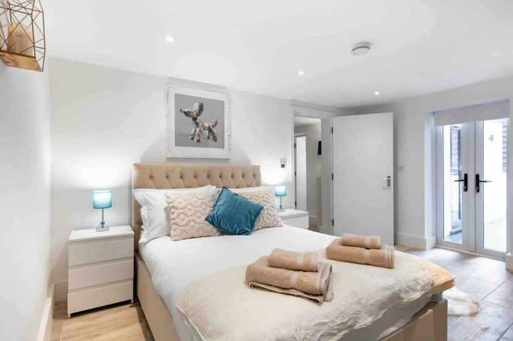 Ganze Wohnung, The Luxe Hideaway - Stunning 2 bedroom apartment in Wanstead, East London in Redbridge, London