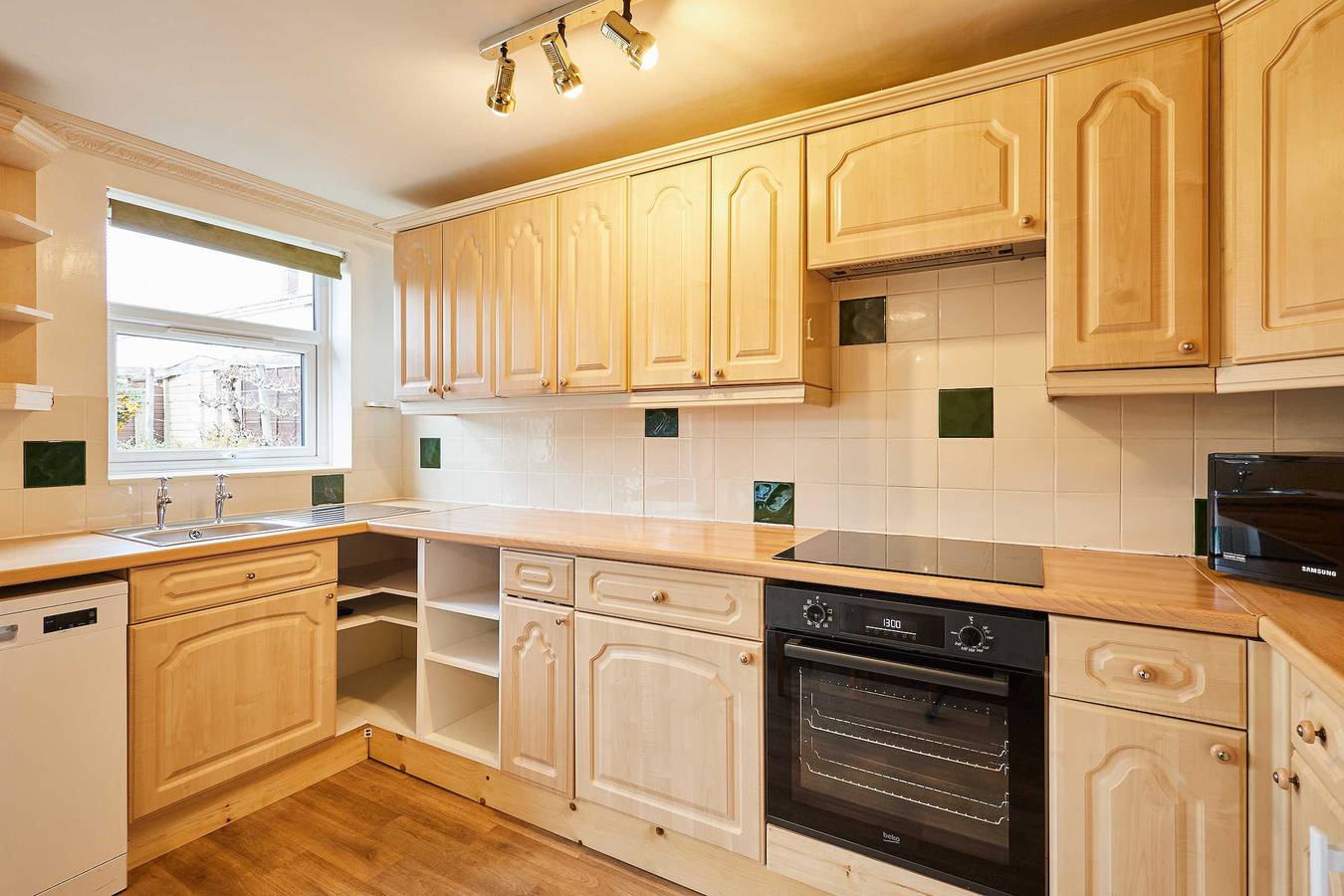 Host & Stay | Riders Rest in Bedford