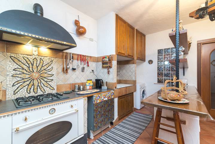 Gîte pour 5 personnes, avec jardin, animaux acceptés à Tempio Pausania - 2