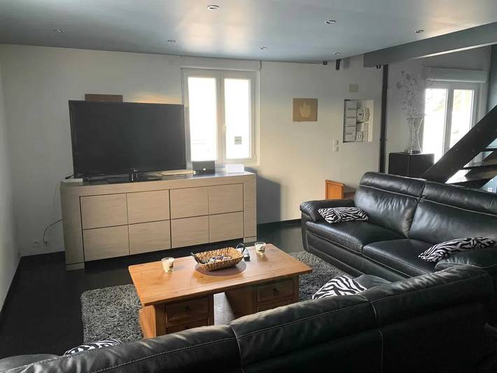 Gîte pour 4 personnes, avec terrasse dans Sancheville