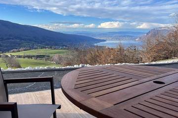 Gîte pour 6 personnes, avec terrasse à Saint-Eustache